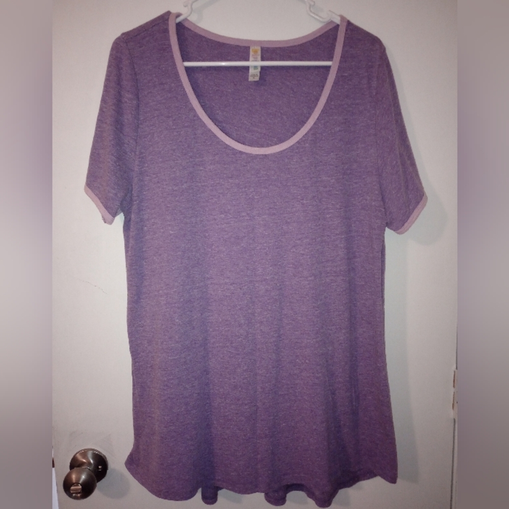 LuLaRoe Irma style tee shirt VGUC XL